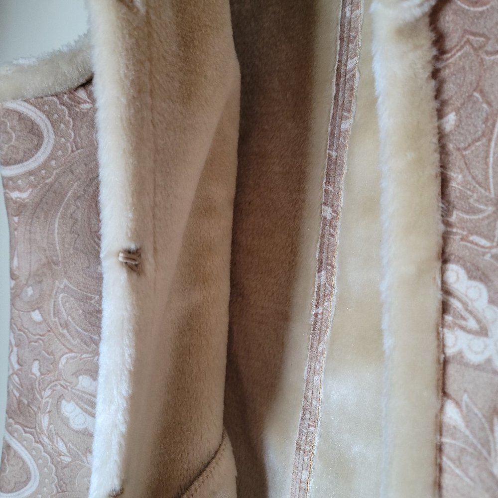 Handmade Vest - Picture 5 of 5